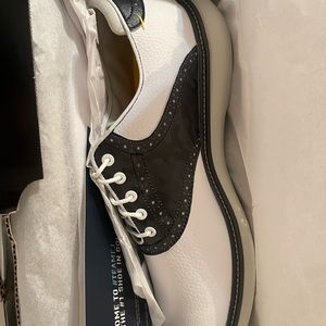 FootJoy FJ Traditions Golf Shoe Golf Shoes